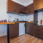Aparthotel Wonder 4*