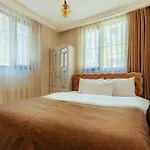 Aparthotel Wonder 4*