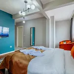 Aparthotel Wonder 4*