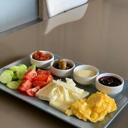 Taksim Wonder Apart Otel 4*