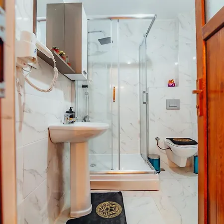 Wonder Hotel apartamentowy 4*